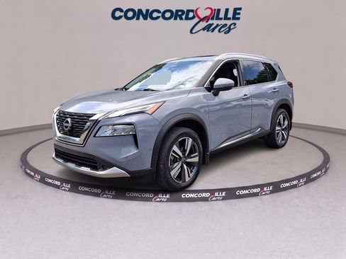 Used 2023 Nissan Rogue Platinum w/ Platinum Premium Package AWD/4WD image 3