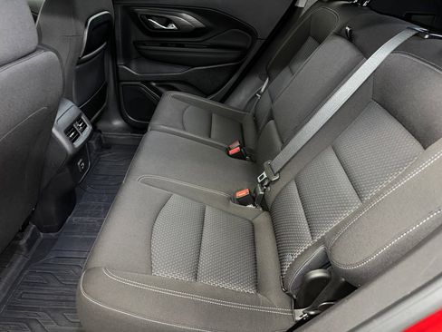 Certified 2023 GMC Terrain SLE w/ Driver Convenience Package image 19