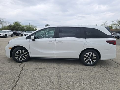 New 2026 Honda Odyssey EX-L image 12