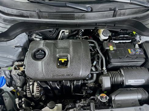 Used 2025 Kia Soul LX w/ LX Technology Package image 31