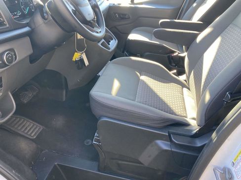 Used 2023 Ford Transit 350 XLT image 20