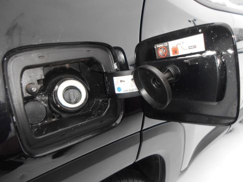 Certified 2023 Jeep Renegade Trailhawk image 28