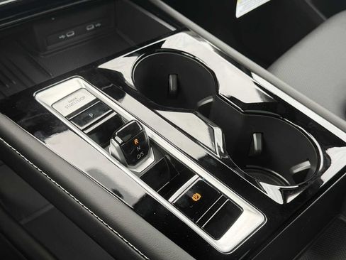 New 2026 Volkswagen Atlas Cross Sport SE AWD/4WD image 19