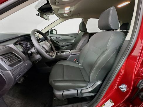 Used 2025 Nissan Rogue S image 20