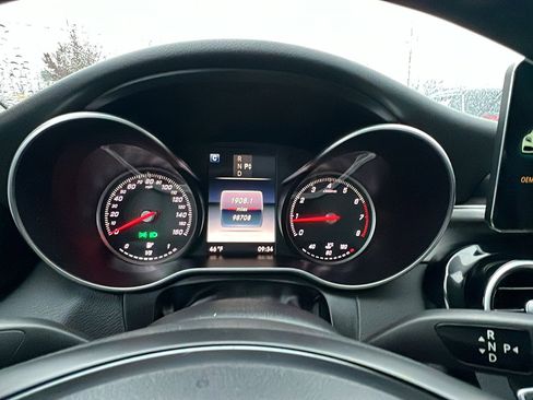Used 2016 Mercedes-Benz C 300 4MATIC Sedan image 29