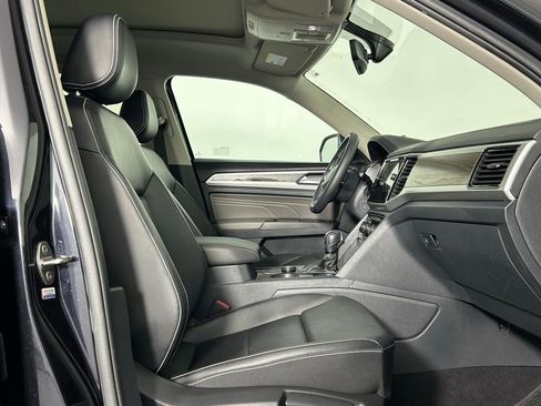 Used 2023 Volkswagen Atlas SE w/ Panoramic Sunroof Package AWD/4WD image 10