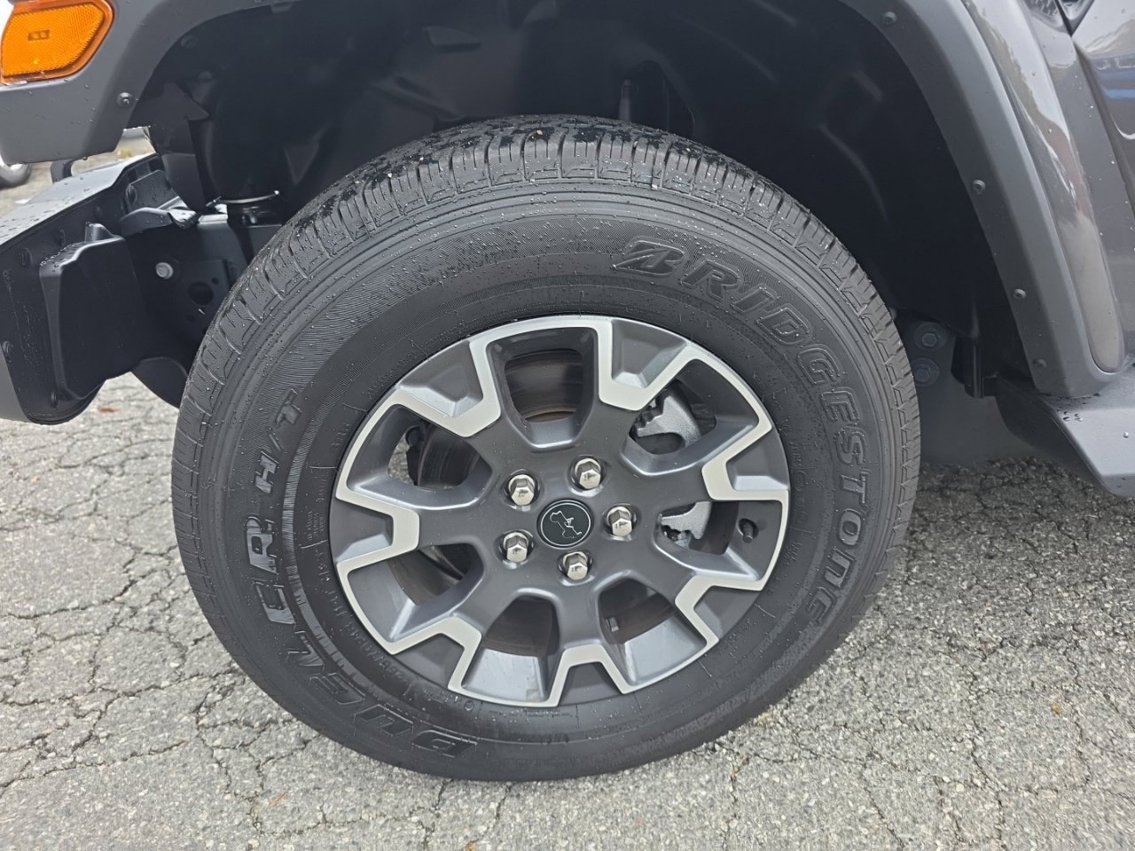 New 2026 Jeep Wrangler Unlimited Sahara AWD/4WD image 29