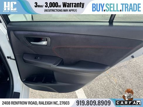 Used 2016 Toyota Camry XSE FWD image 18