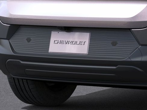 New 2026 Chevrolet Equinox EV LT FWD image 14