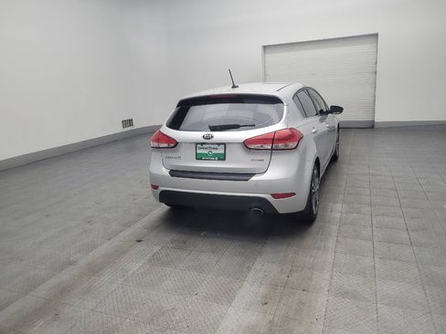 Used 2016 Kia Forte EX image 9