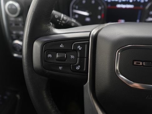 Used 2020 GMC Sierra 3500 Denali w/ Denali Ultimate Package image 24