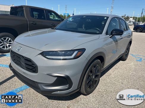 Used 2025 Honda HR-V Sport image 1