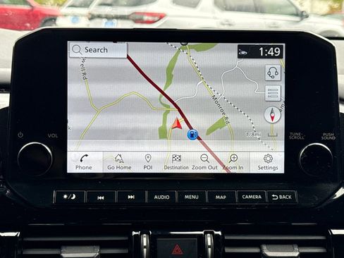 Used 2023 Nissan Pathfinder Platinum image 19