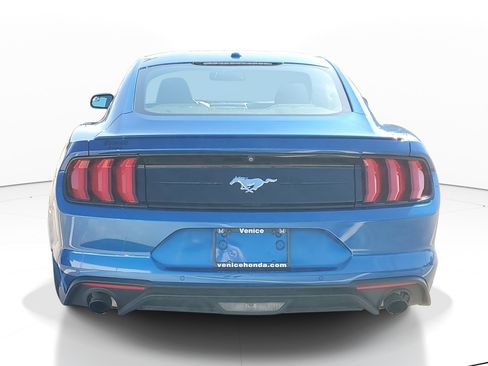 Used 2018 Ford Mustang Coupe w/ Equipment Group 101A image 5