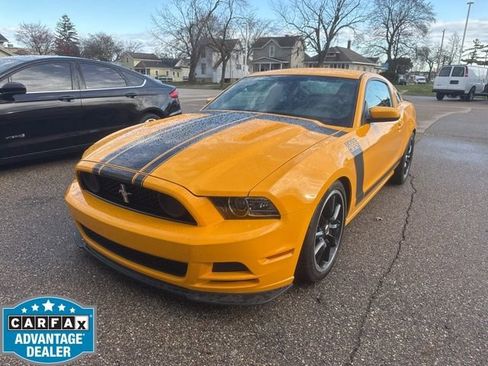 Used 2013 Ford Mustang Boss 302 w/ Boss 302 Accessory Pkg RWD image 2