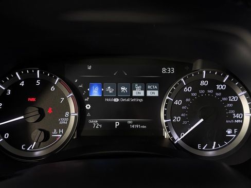 Used 2025 Toyota Highlander XLE image 15