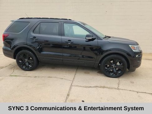 Used 2019 Ford Explorer Sport w/ Ford Safe & Smart Package AWD/4WD image 6