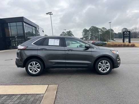 Used 2017 Ford Edge SEL w/ Equipment Group 201A image 4