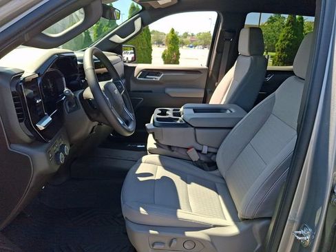 Certified 2026 Chevrolet Silverado 1500 LT AWD/4WD image 14