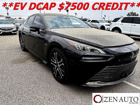 Used 2023 Toyota Mirai w/ Toyota Teammate Package RWD image 1