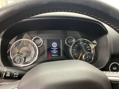 Used 2020 RAM 1500 Big Horn AWD/4WD image 9