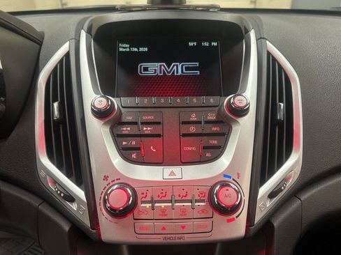 Used 2016 GMC Terrain SLE image 24