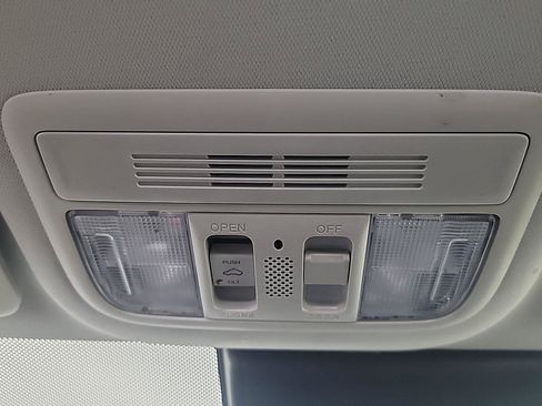 Certified 2020 Honda Civic EX image 29