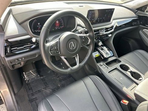 Used 2025 Acura MDX SH-AWD image 9