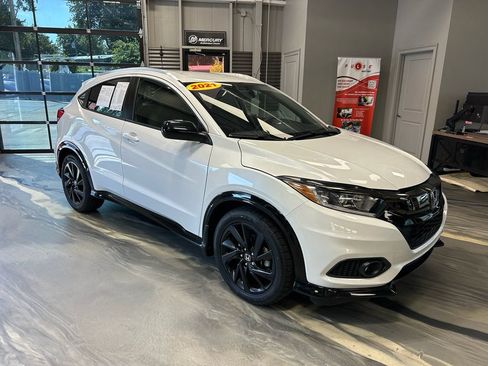 Used 2021 Honda HR-V Sport image 25