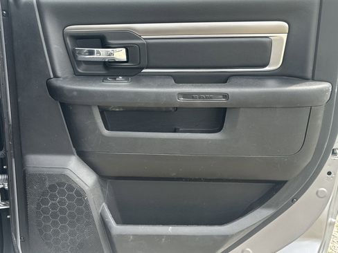 Used 2024 RAM 1500 Classic Warlock RWD image 16