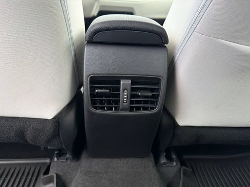 Used 2026 Toyota Corolla Cross L FWD image 22