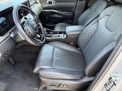 Used 2023 Kia Sorento SX Prestige AWD/4WD image 7