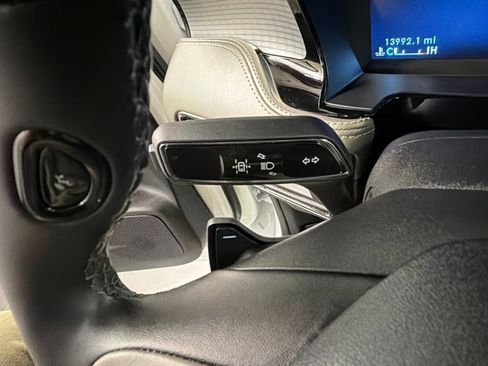 Used 2024 Lincoln Corsair AWD w/ Equipment Group 101A image 21