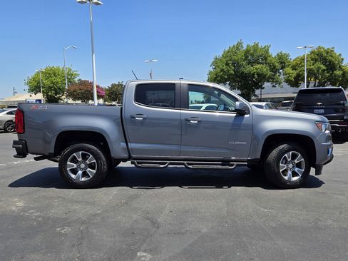Used 2019 Chevrolet Colorado Z71 image 3