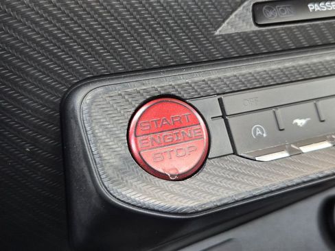 Used 2024 Ford Mustang Premium image 20