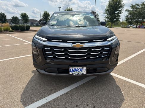 New 2027 Chevrolet Equinox LT FWD image 8