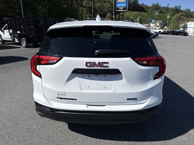 Certified 2021 GMC Terrain SLT w/ Infotainment Package II AWD/4WD image 5
