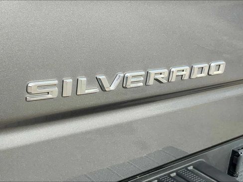 Used 2021 Chevrolet Silverado 1500 LTZ w/ LTZ Premium Texas Edition AWD/4WD image 30