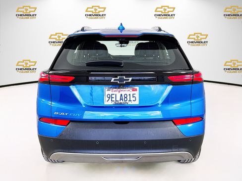 Used 2023 Chevrolet Bolt EUV Premier w/ Sun & Sound Package image 6