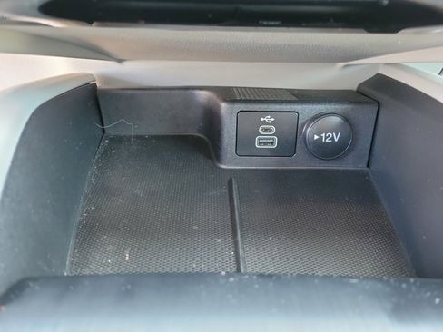 Used 2025 Ford Escape Active w/ Tech Pack #1 FWD image 12
