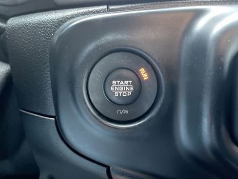 Used 2020 Jeep Wrangler Unlimited Sport S AWD/4WD image 16