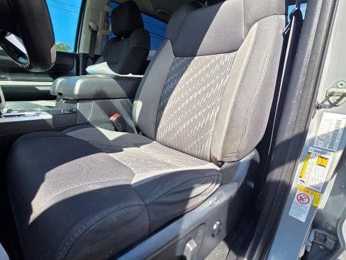 Used 2019 Toyota Tundra SR5 w/ SR5 Upgrade Package RWD image 20