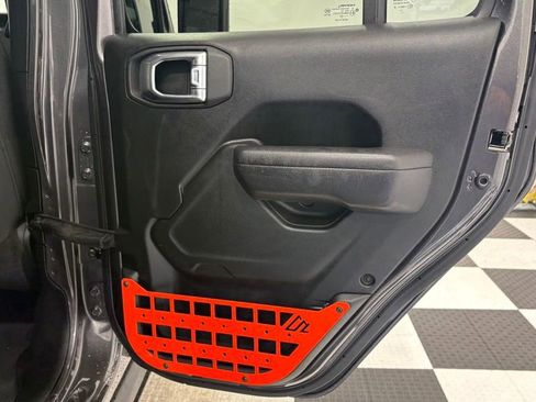 Used 2022 Jeep Wrangler Unlimited Sport AWD/4WD image 31