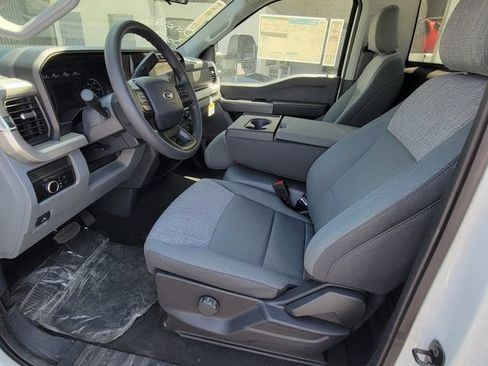 New 2024 Ford F350 XLT RWD image 21