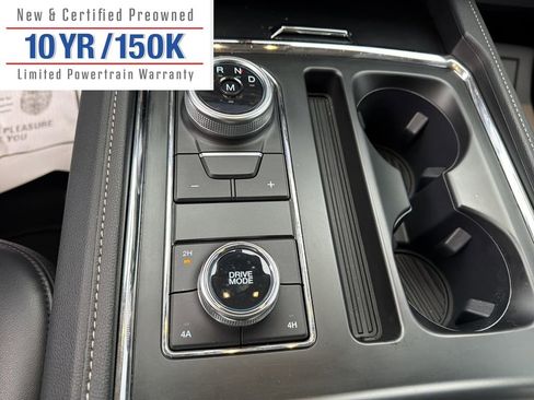 Used 2023 Ford Expedition Max XLT image 24