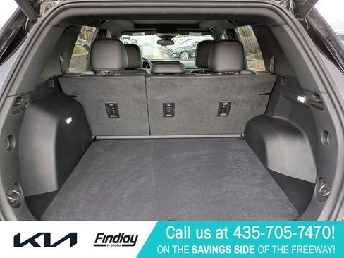 Used 2025 GMC Terrain Elevation w/ Elevation Premium Package AWD/4WD image 31