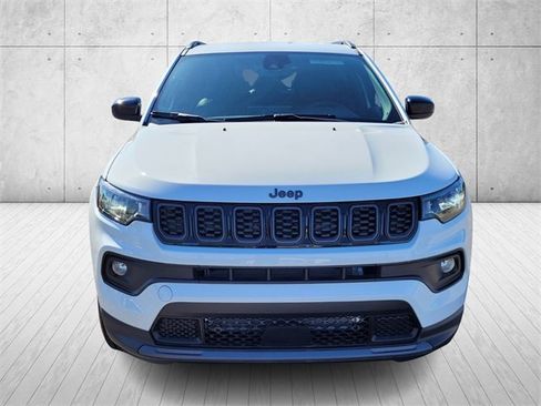 New 2025 Jeep Compass Latitude w/ Altitude Special Edition image 2
