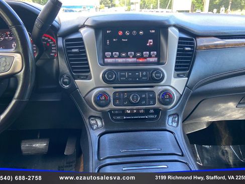 Used 2016 GMC Yukon XL Denali AWD/4WD image 17