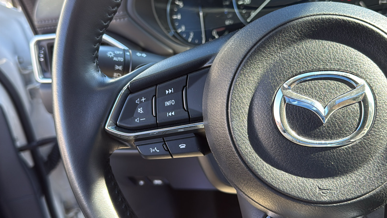 Certified 2024 MAZDA CX-5 AWD 2.5 S w/ Premium Package image 12