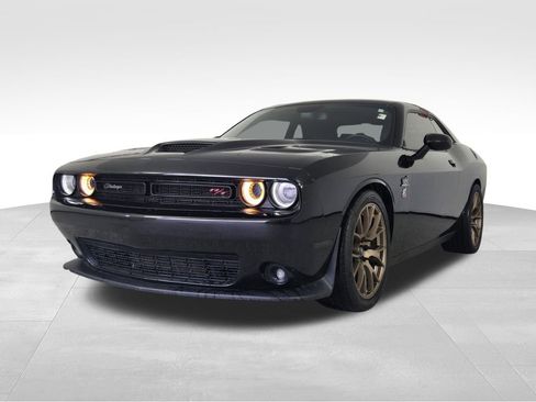 Used 2023 Dodge Challenger R/T Scat Pack RWD image 3